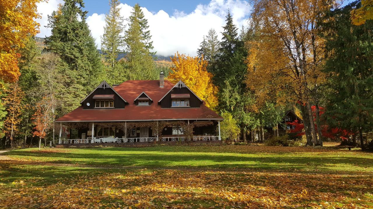 Wedgwood Manor And Glamping Retreat Hotel Crawford Bay Екстериор снимка